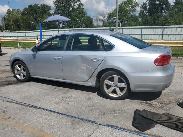 1VWBP7A3XCC073947 - 2012 VOLKSWAGEN PASSAT SE SILVER photo 2