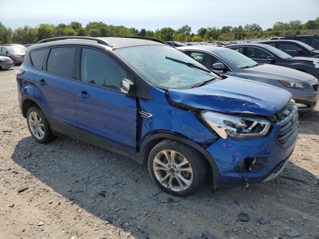 1FMCU9GD7HUE06260 - 2017 FORD ESCAPE SE BLUE photo 4