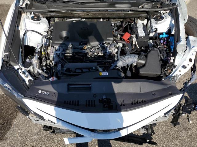 4T1G11AK0RU871919 - 2024 TOYOTA CAMRY SE NIGHT SHADE WHITE photo 11