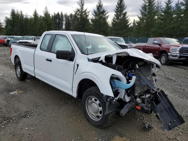 1FTEX1CP8NKD51931 - 2022 FORD F150 SUPER CAB WHITE photo 4