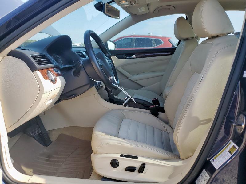 1VWCN7A37CC043458 - 2012 VOLKSWAGEN PASSAT SEL BLUE photo 7