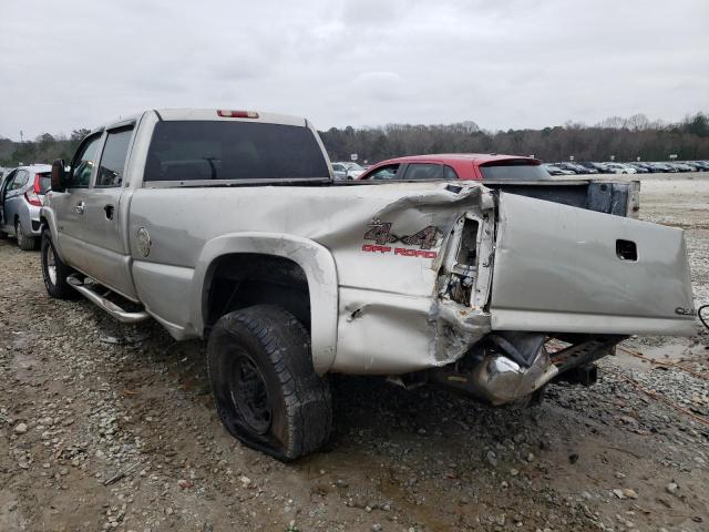 1GCHK33U24F178959 - 2004 CHEVROLET SILVERADO K3500 BEIGE photo 3