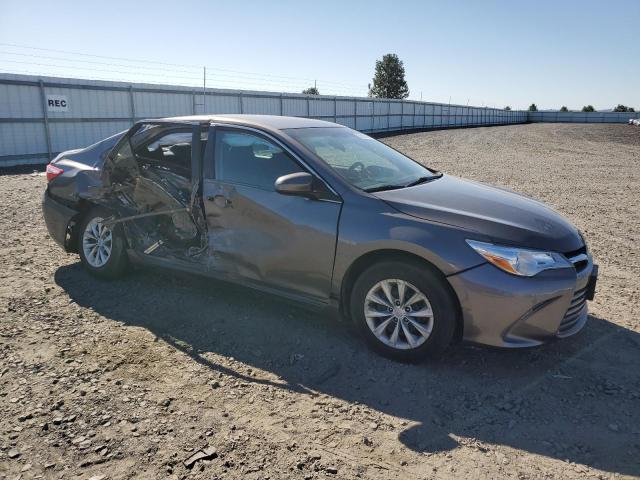 4T1BF1FK7GU526212 - 2016 TOYOTA CAMRY LE GRAY photo 4