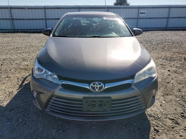 4T1BF1FK7GU526212 - 2016 TOYOTA CAMRY LE GRAY photo 5