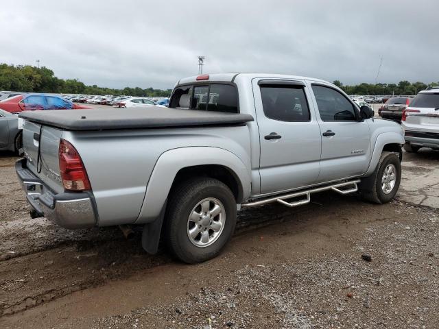 3TMJU62NX8M068786 - 2008 TOYOTA TACOMA DOUBLE CAB PRERUNNER SILVER photo 3