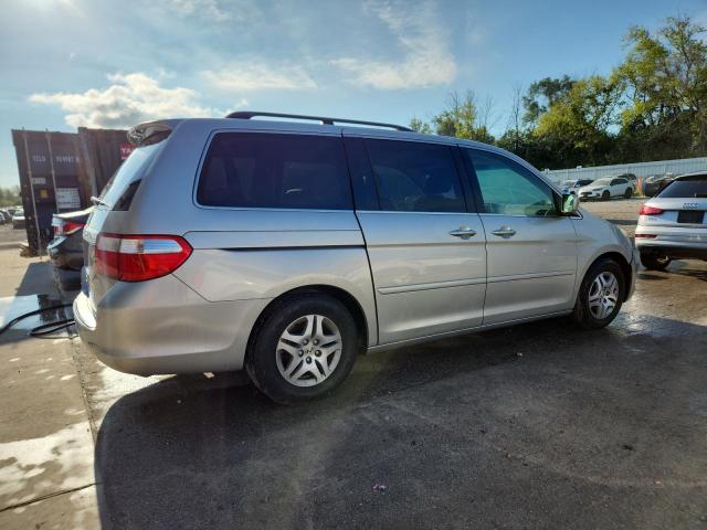 5FNRL38646B419097 - 2006 HONDA ODYSSEY EXL Արծաթագույն լուսանկար 3