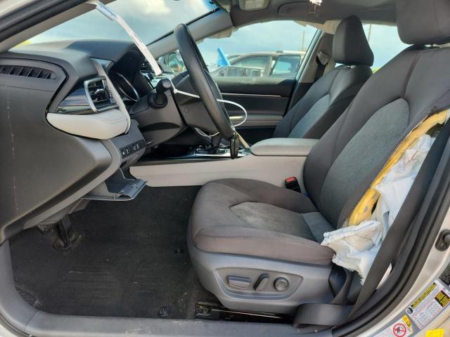 4T1B31HK3KU514041 - 2019 TOYOTA CAMRY LE SILVER photo 7