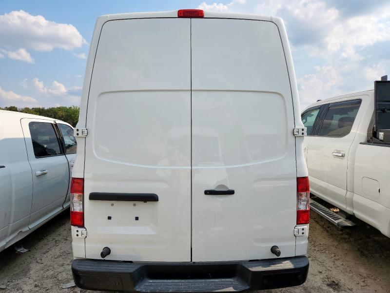 1N6AF0LY1JN816348 - 2018 NISSAN NV 2500 S 白色 照片 6