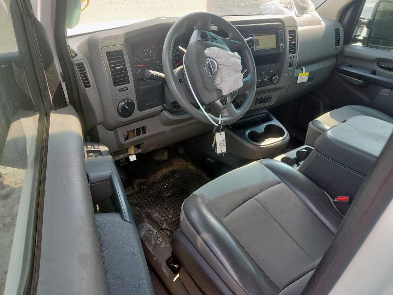 1N6AF0LY1JN816348 - 2018 NISSAN NV 2500 S 白色 照片 8