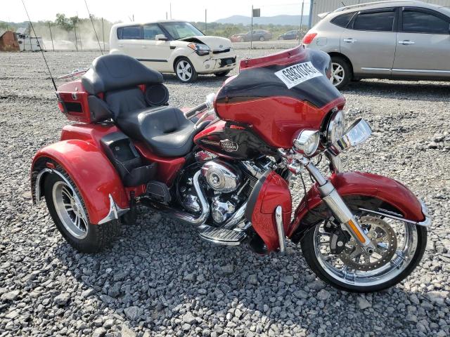 1HD1MAM18CB857630 - 2012 HARLEY-DAVIDSON FLHTCUTG TRI GLIDE ULTRA CLASSIC RED photo 1