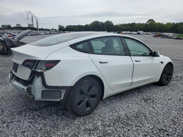 5YJ3E1EA2PF466546 - 2023 TESLA MODEL 3 WHITE photo 3