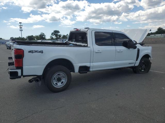 1FT8W2BTXREC38118 - 2024 FORD F250 SUPER DUTY WHITE photo 3