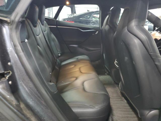 5YJSA1E41FF106863 - 2015 TESLA MODEL S GRAY photo 11