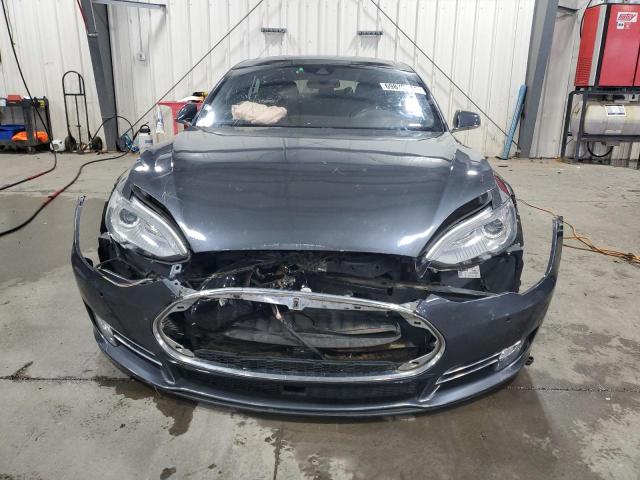 5YJSA1E41FF106863 - 2015 TESLA MODEL S GRAY photo 5