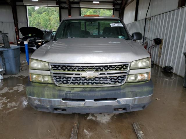 1GCHK24U65E335229 - 2005 CHEVROLET SILVERADO K2500 HEAVY DUTY BEIGE photo 5