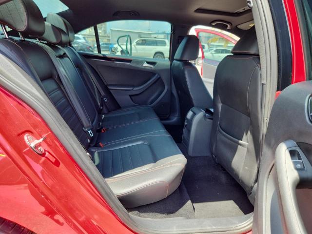 3VW4T7AJ7HM316610 - 2017 VOLKSWAGEN JETTA GLI RED photo 10