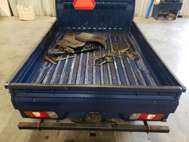 U72T0004776 - 2004 NISSAN TRUCK Blau Foto 6
