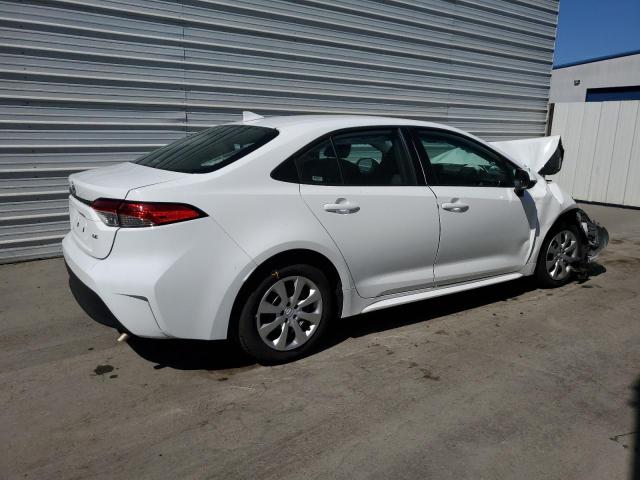 5YFB4MDE1RP151720 - 2024 TOYOTA COROLLA LE 白色 照片 3