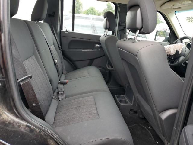 1C4PJMAK3CW200424 - 2012 JEEP LIBERTY SPORT 黑色 照片 11