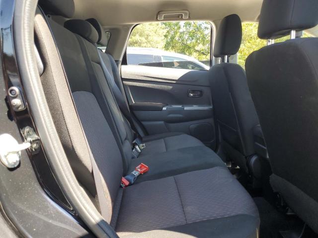 JA4AP3AU8KU030257 - 2019 MITSUBISHI OUTLANDER ES BLACK photo 10