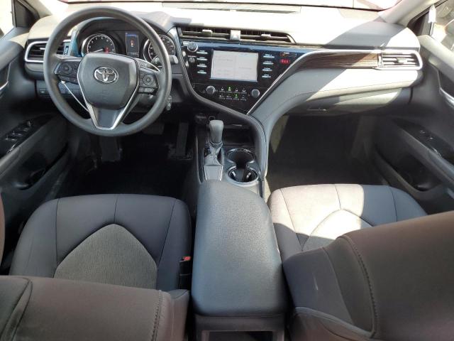 4T1B11HK9JU556489 - 2018 TOYOTA CAMRY L RED photo 8