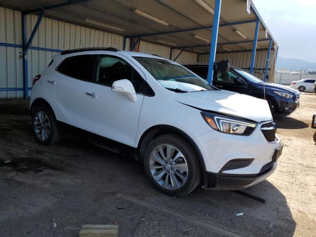 KL4CJASB1JB621763 - 2018 BUICK ENCORE PREFERRED WHITE photo 4