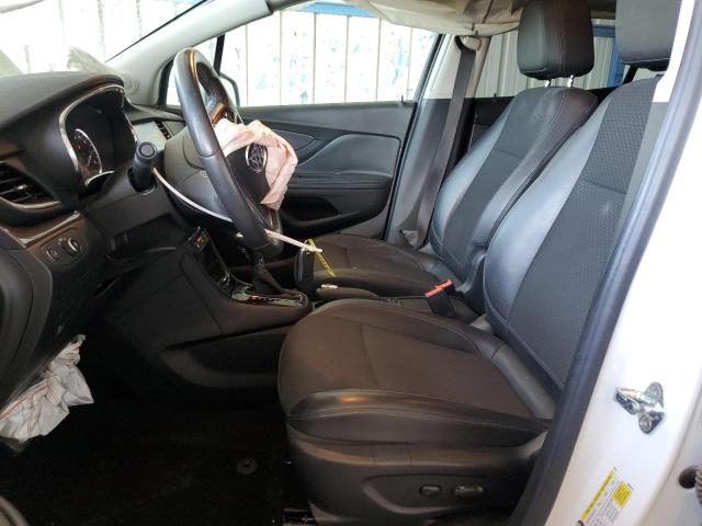KL4CJASB1JB621763 - 2018 BUICK ENCORE PREFERRED WHITE photo 7