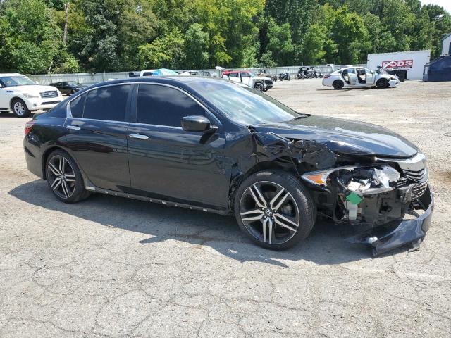 1HGCR2F52HA255743 - 2017 HONDA ACCORD SPORT Schwarz Foto 4