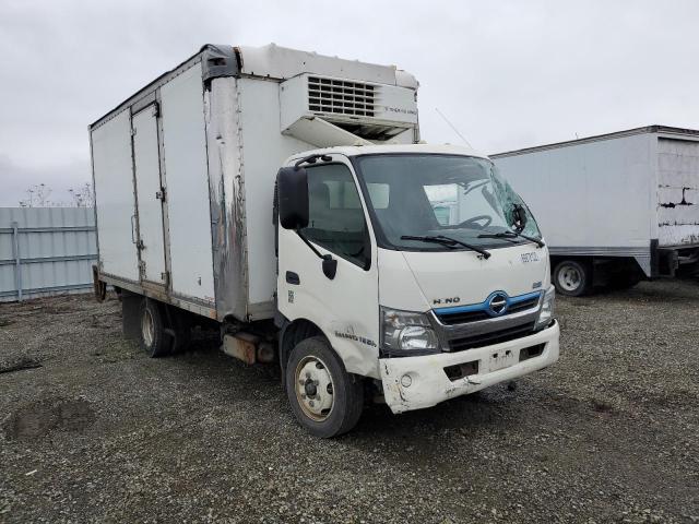 JHHRPM2H2FK001268 - 2015 HINO 195 WHITE photo 4