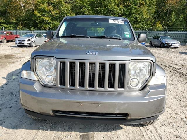 1C4PJMAK7CW202418 - 2012 JEEP LIBERTY SPORT GRAY photo 5