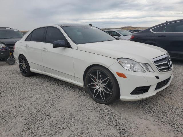 WDDHF8JB7CA572221 - 2012 MERCEDES-BENZ E 350 4MATIC WHITE photo 4