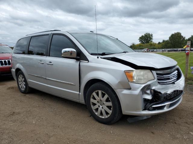 2A4RR8DG0BR684070 - 2011 CHRYSLER TOWN & COU TOURING L SILVER photo 4