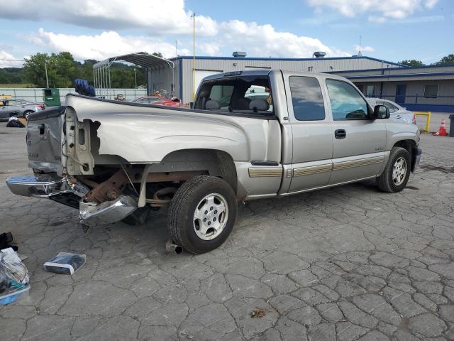2GCEC19T721146080 - 2002 CHEVROLET SILVERADO C1500 ბეჟი ფოტო 3