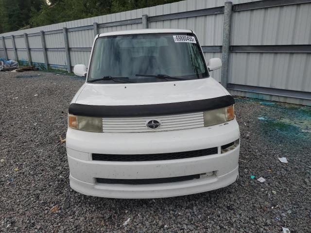 JTLKT324564096733 - 2006 TOYOTA SCION XB WHITE photo 5