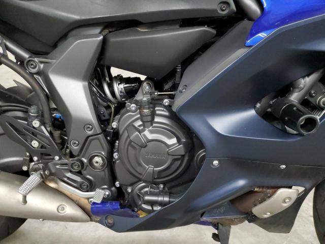 JYARM38Y2NA000411 - 2022 YAMAHA YZFR7 BLUE photo 7