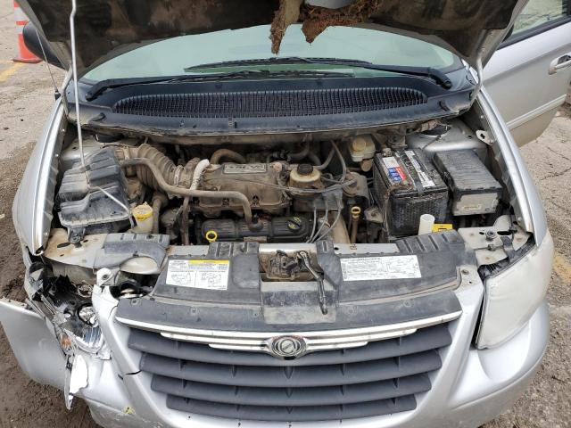 2A4GP54L76R696313 - 2006 CHRYSLER TOWN & COU TOURING SILVER photo 12