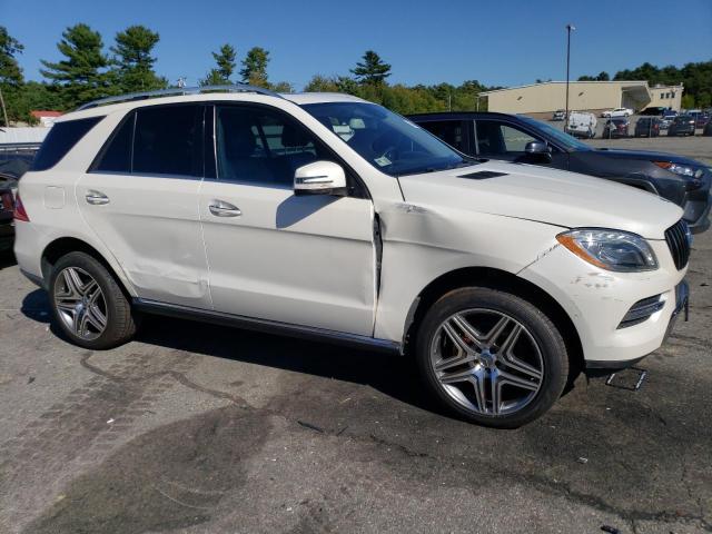 4JGDA5HB9DA182214 - 2013 MERCEDES-BENZ ML 350 4MATIC WHITE photo 4