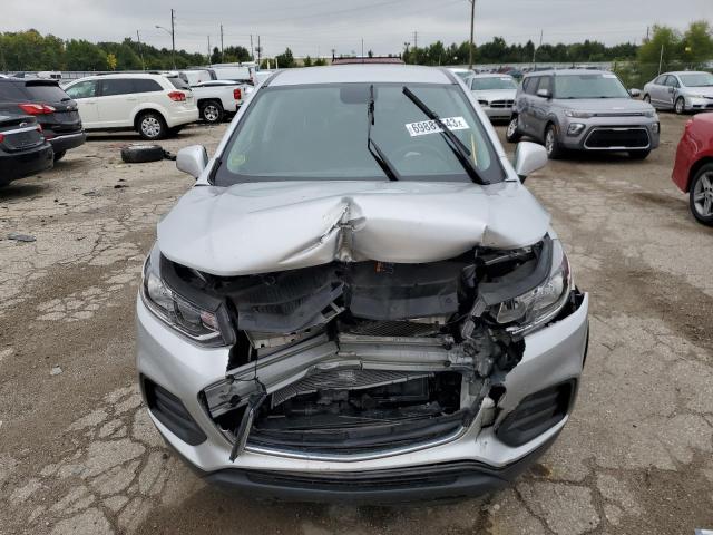 3GNCJKSB4KL185526 - 2019 CHEVROLET TRAX LS SILVER photo 5