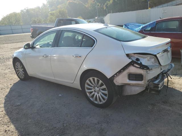 2G4GS5EVXC9214817 - 2012 BUICK REGAL PREMIUM WHITE photo 2