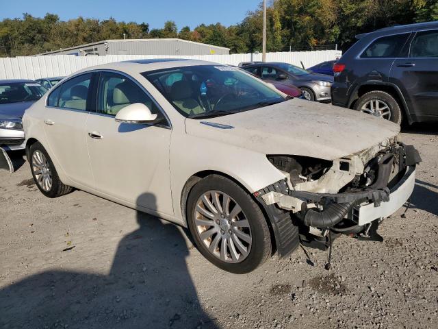 2G4GS5EVXC9214817 - 2012 BUICK REGAL PREMIUM WHITE photo 4