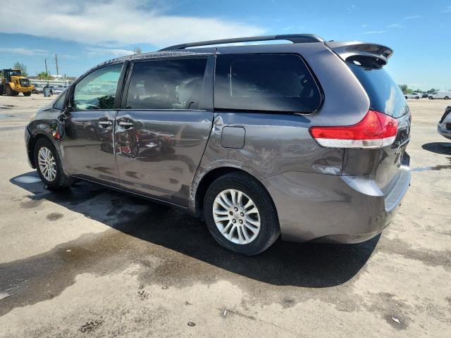 5TDYK3DC8CS274048 - 2012 TOYOTA SIENNA XLE GRAY photo 2