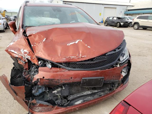 2C4RC1GG6JR164223 - 2018 CHRYSLER PACIFICA LIMITED ORANGE photo 5