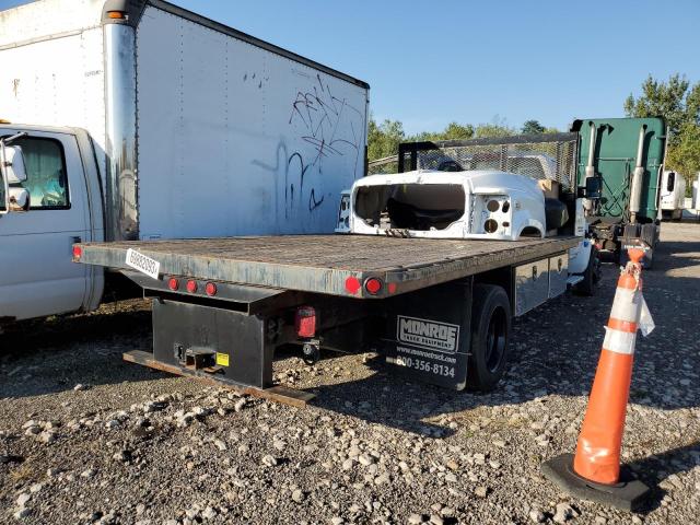 1HTKHPVK6KH597974 - 2019 CHEVROLET SILVERADO WHITE photo 3