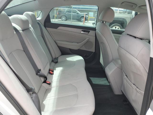 5NPE34AF9JH637061 - 2018 HYUNDAI SONATA SPORT 银色 照片 10