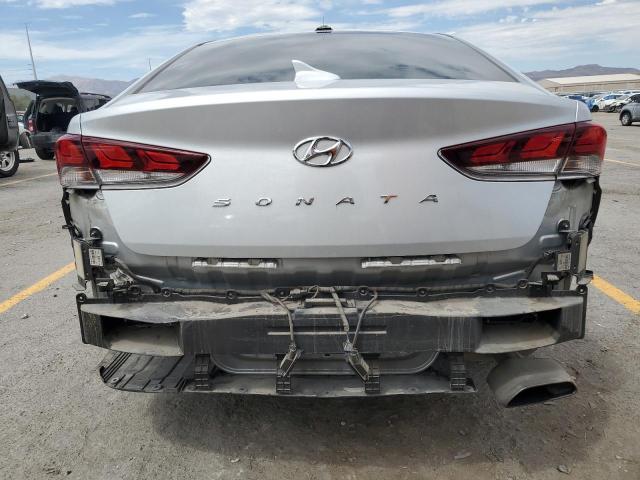 5NPE34AF9JH637061 - 2018 HYUNDAI SONATA SPORT 银色 照片 6