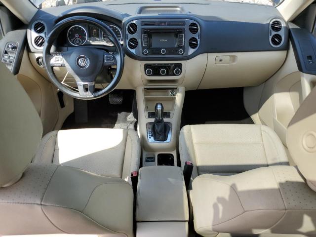 WVGBV7AX0CW599025 - 2012 VOLKSWAGEN TIGUAN S 黑色 照片 8