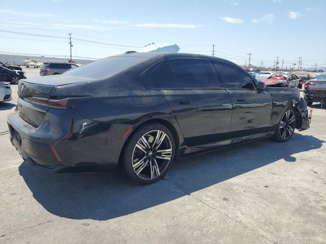 WBY43EJ04RCR55172 - 2024 BMW I7 EDRIVE50 BLACK photo 3