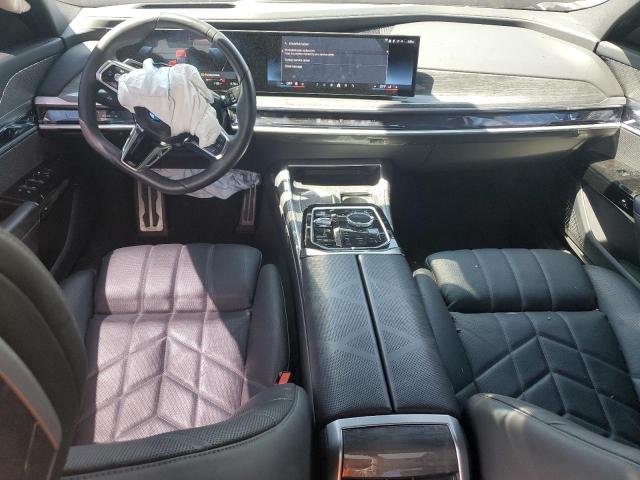 WBY43EJ04RCR55172 - 2024 BMW I7 EDRIVE50 BLACK photo 8