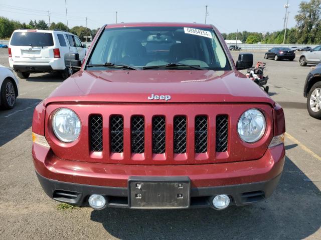 1C4NJRFB8ED744560 - 2014 JEEP PATRIOT LATITUDE RED photo 5