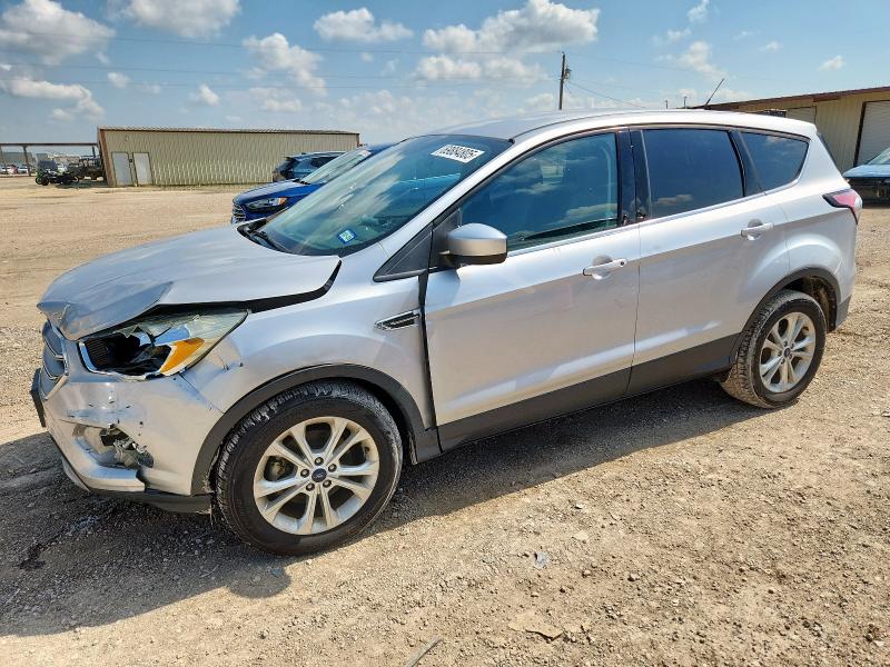 2017 FORD ESCAPE SE, 